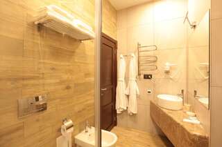 Отель Boutique-hotel ANANA Сухум Большой двухместный номер с 1 кроватью-3