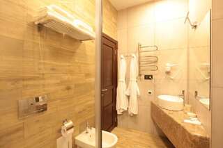 Отель Boutique-hotel ANANA Сухум Большой двухместный номер с 1 кроватью-6